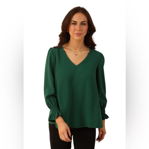 LaRoque Tops - NWT LaRoque originals Julia top in Hunter Green